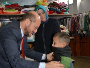 Niksar’da Giyim Market İle 500 Aileye Ulaşıldı