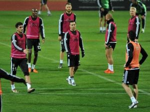 Beşiktaş Kamp Çalışmalarını Sürdürüyor