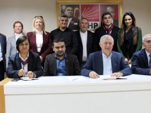 Disk, Agi’ye Tepki Gösterdi
