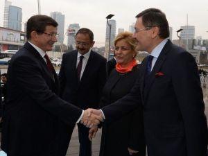 Başkan Gökçek, Başbakan’a Projelerini Anlattı