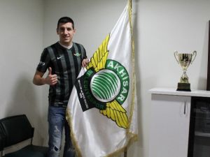 Akhisar Belediyespor’a Sırbistan’dan Kanat Oyuncusu