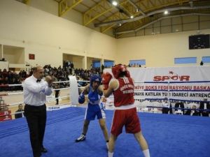 Türkiye Bayanlar Boks Şampiyonası Çeşme’de Başladı