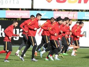 Galatasaray Hazırlıklarını Sürdürüyor