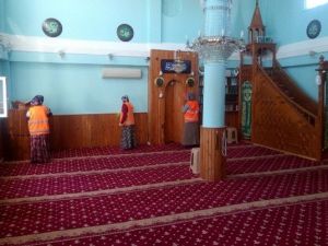 Ünye’de 2 Ayda 300 Cami Temizlendi