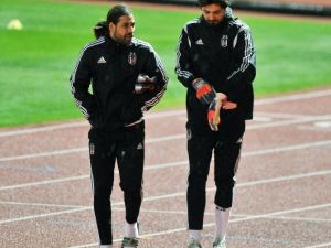 Beşiktaş Devre Arası Çalışmalarını Sürdürüyor