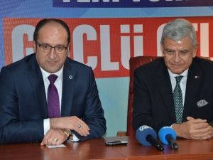 Bakan Bozkır, Ak Parti’yi Ziyaret Etti