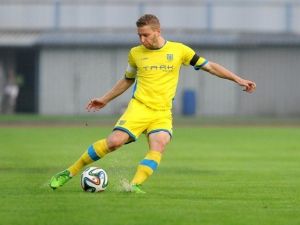 Torku Konyaspor’a Sloven Sağ Bek