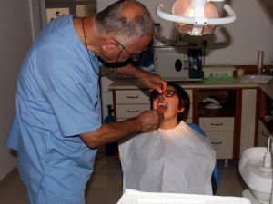 Türkiye Diş Fırçalamada Avrupa’nın 4 Kat Gerisinde