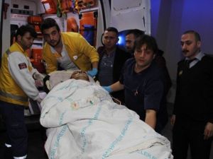 İtfaiyede Şoför Silahla Vurularak Yaralandı