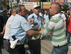 Rize'de Trafik Kavgası