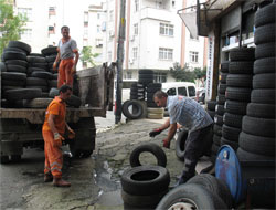 Rizede 3,5 milyon Lastik Toplandı