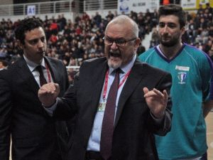 Sinpaş Denizli Basket’te Yüzler Gülüyor