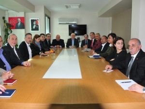 Chp İzmir Milletvekilleri, Kurultay Öncesi Toplandı