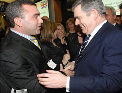 Rize'nin Londra'daki Fahri Elçisi