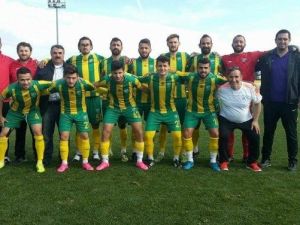 Altınova Belediyespor Antalya’da Kampa Girdi