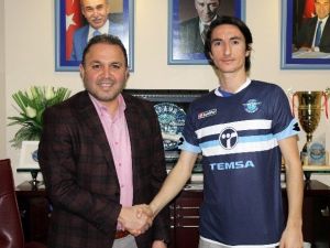 Adana Demirspor Onur Akbay İle Anlaştı