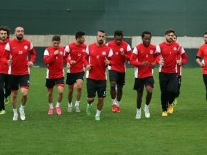 Antalyaspor’da İkinci Yarı Hazırlıkları Sürüyor