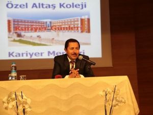 Validen Öğrencilere Nasihat