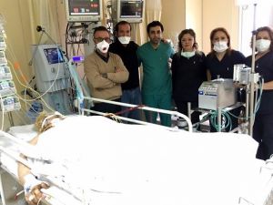 Domuz Gribi Olan Hasta, Yapay Akciğer İle Hayata Döndü