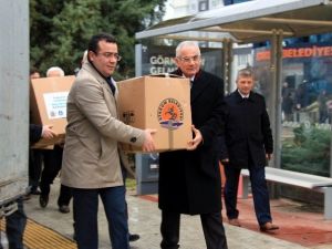 Atakum’dan Bayır Bucak Türkmenlerine Yardım