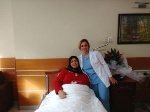 Şiddetli Kasık Ağrıları Yaşayan Kadına İlginç Operasyon