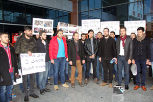 RTEÜ'deki Suriyeli Üniversite Öğrencileri Sultanahmet Saldırısını Kınadı