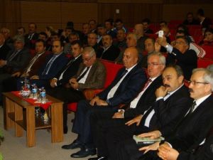 Cihan Pehlivanı Yaşar Doğu Anıldı