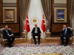 Cumhurbaşkanı Erdoğan, Birleşik Krallık Dışişleri Bakanı Hammond’u Kabul Etti