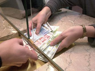 Bankalara "işlem ücreti" cezası!