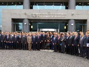 Bakan Soylu: “Maalesef Tedaviye Muhtaç Bir Hal Ortaya Koymaktır”