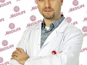 Geçmeyen Diz Ağrılarına Dikkat