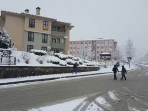 Düzce’de Taşımalı Eğitime Kar Tatili