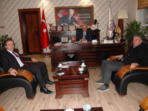Hanönü Belediye Başkanı Uçar; Tosya Belediye Başkanı Şahin’i Ziyaret Etti