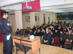 Öğrencilere ‘Trafik’ Semineri