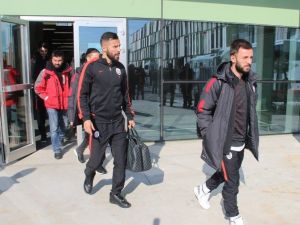 Taffarel Bereyi Kaptırmadı