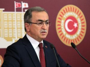 Ak Parti’li Petek: “Cumhurbaşkanımıza Hakaret Etmek Örgüte Destek Vermektir”