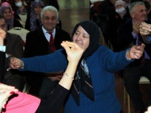 Kanser Hastalarına Moral Konseri