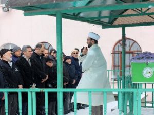 Oğlu Cenazesini Almayınca Devlet Sahip Çıktı