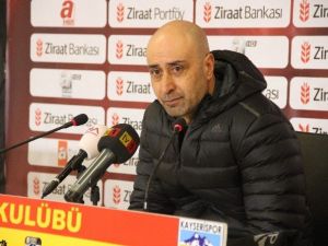 Kayserispor Evinde Yara Aldı