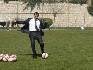 Büyükşehir Belediyespor Başkanı Toprak’tan Hakemlere Sitem