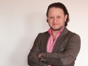 Göz Kapağı Ameliyatı İle Bakışlara Estetik Dokunuşlar