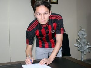 Turgutluspor, Zafer Kargoğlu İle Sözleşme İmzaladı