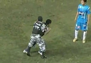 Futbol sahasında 14 ölü