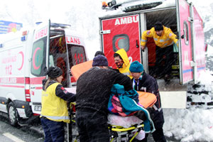 Rize'de Böbrek Hastası Kar Ambulansı ile Kurtarıldı