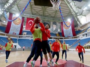Trabzonspor Salonda Çalıştı
