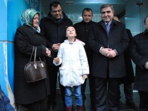 Ak Parti Amasya Teşkilatından Bayır Bucak Türkmenlerine 2 Tır Yardım