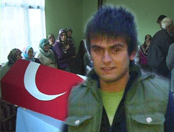 Şehit Askerin Naaşı Rize'de