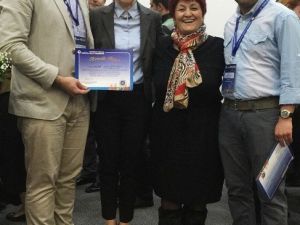 Uü’lü Anestezi Asistanları Bilgi Yarışmasında Birinci Oldu