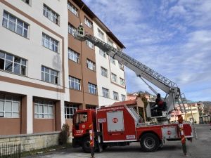 Gümüşhane Belediyesi 110 Yangına Müdahale Etti