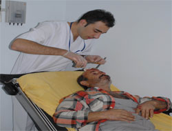 Yoldan çıkan araçta 6 yaralı